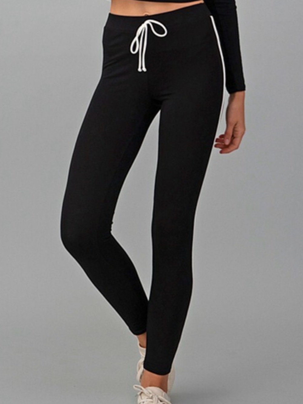 PINK VS Relay Lace-Up Leggings Black NWT High Rise Large 28” Inseam